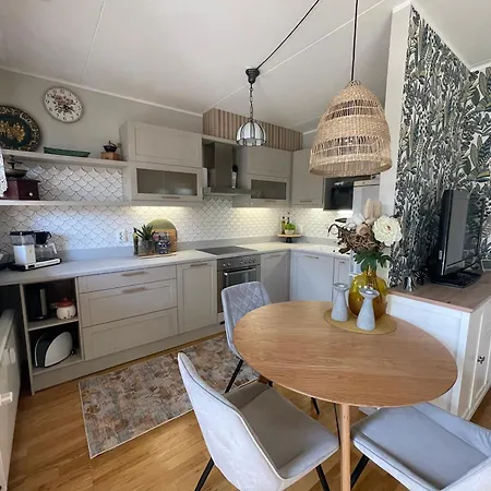 Cozy Apartment With A Large Terrace And Sauna! Pärnu Extérieur photo